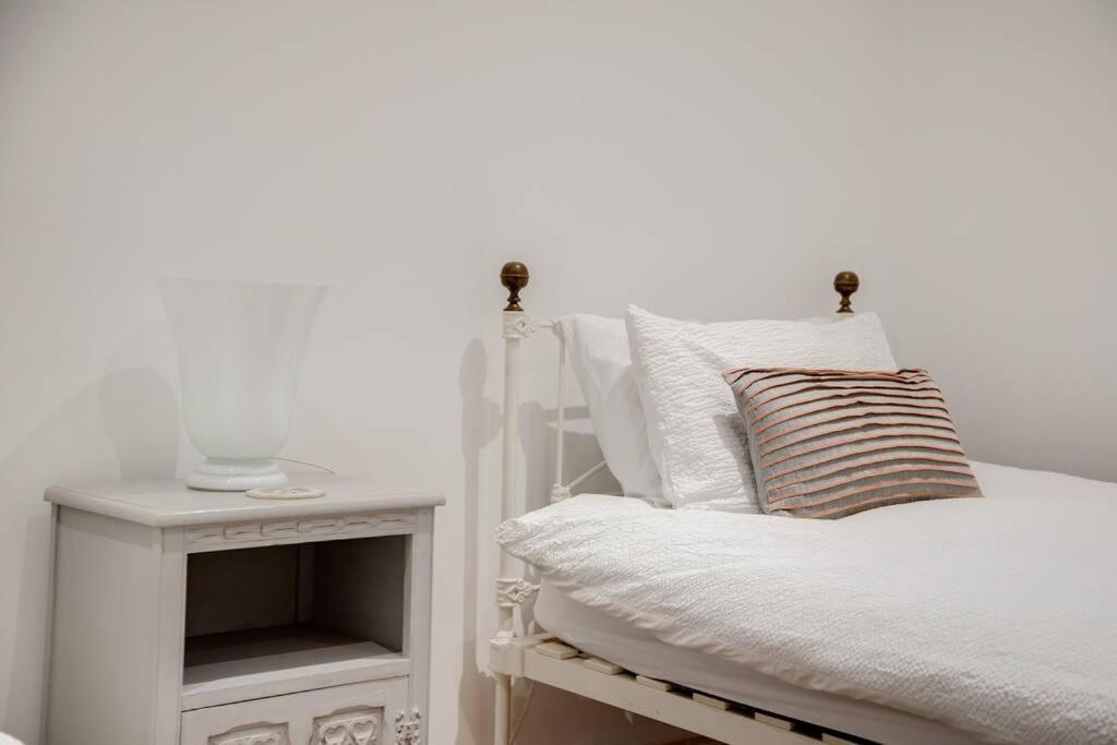 Princes Villa - Large Fully Self Contained Flat, 5 Minutes From The Sea 헤이스팅스 외부 사진