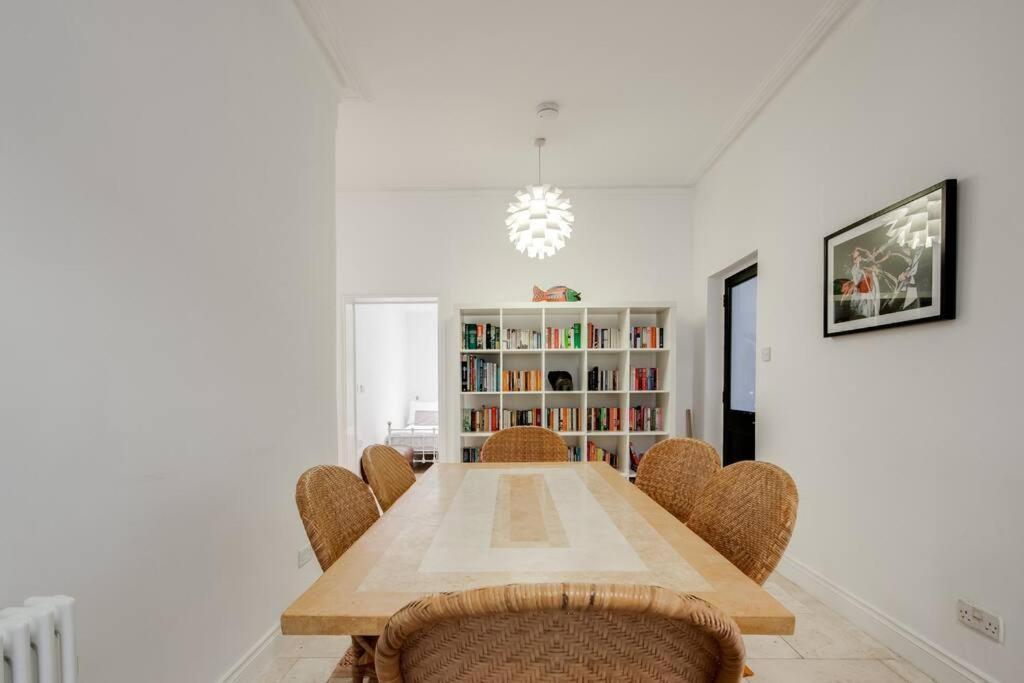 Princes Villa - Large Fully Self Contained Flat, 5 Minutes From The Sea 헤이스팅스 외부 사진