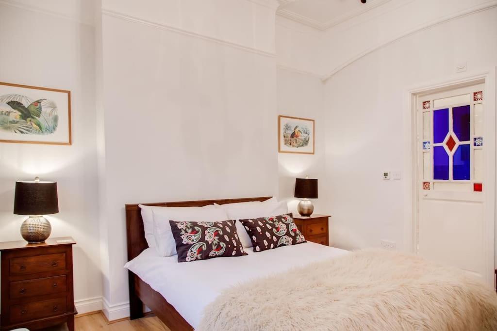 Princes Villa - Large Fully Self Contained Flat, 5 Minutes From The Sea 헤이스팅스 외부 사진
