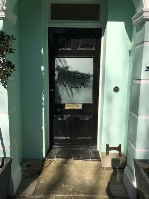 Princes Villa - Large Fully Self Contained Flat, 5 Minutes From The Sea 헤이스팅스 외부 사진
