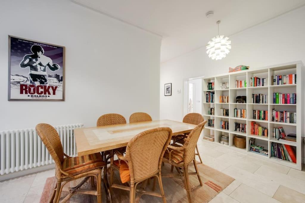 Princes Villa - Large Fully Self Contained Flat, 5 Minutes From The Sea 헤이스팅스 외부 사진