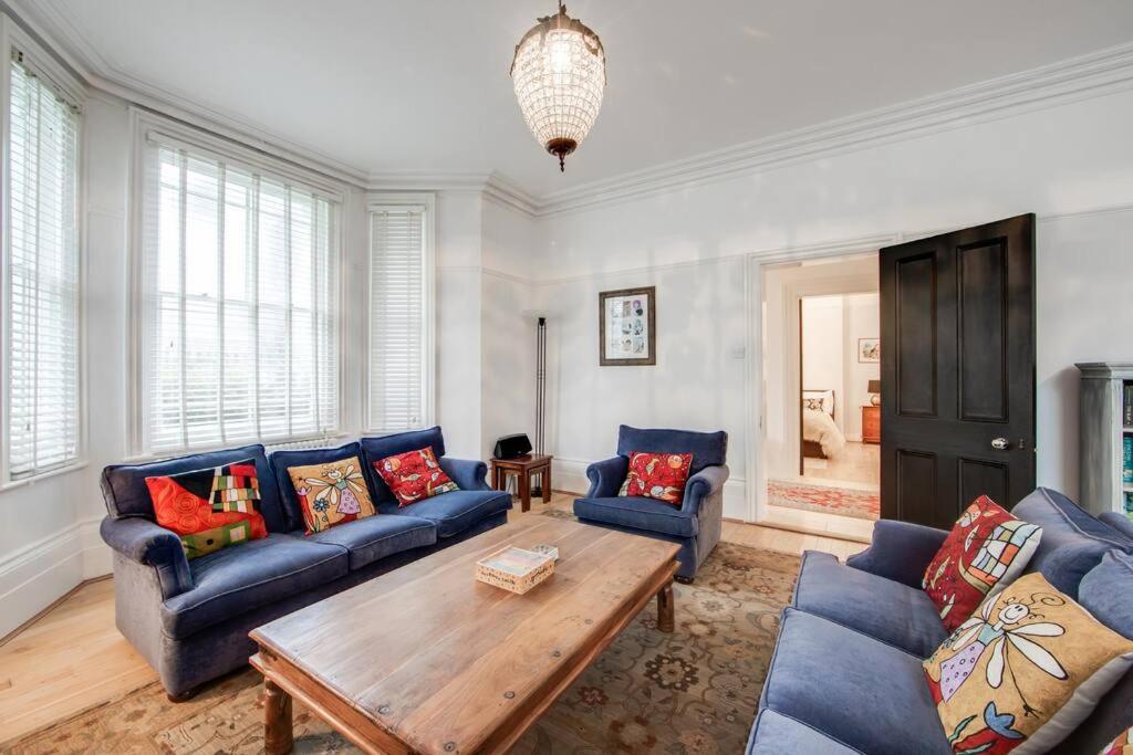 Princes Villa - Large Fully Self Contained Flat, 5 Minutes From The Sea 헤이스팅스 외부 사진